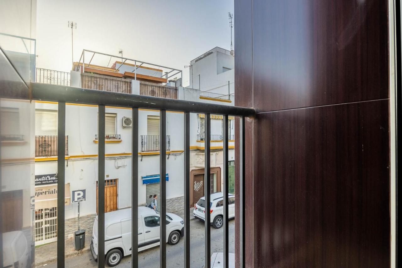 Nervion Suites 1 - Vacacional Sevilla Exterior photo