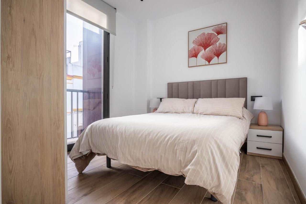 Nervion Suites 1 - Vacacional Sevilla Exterior photo