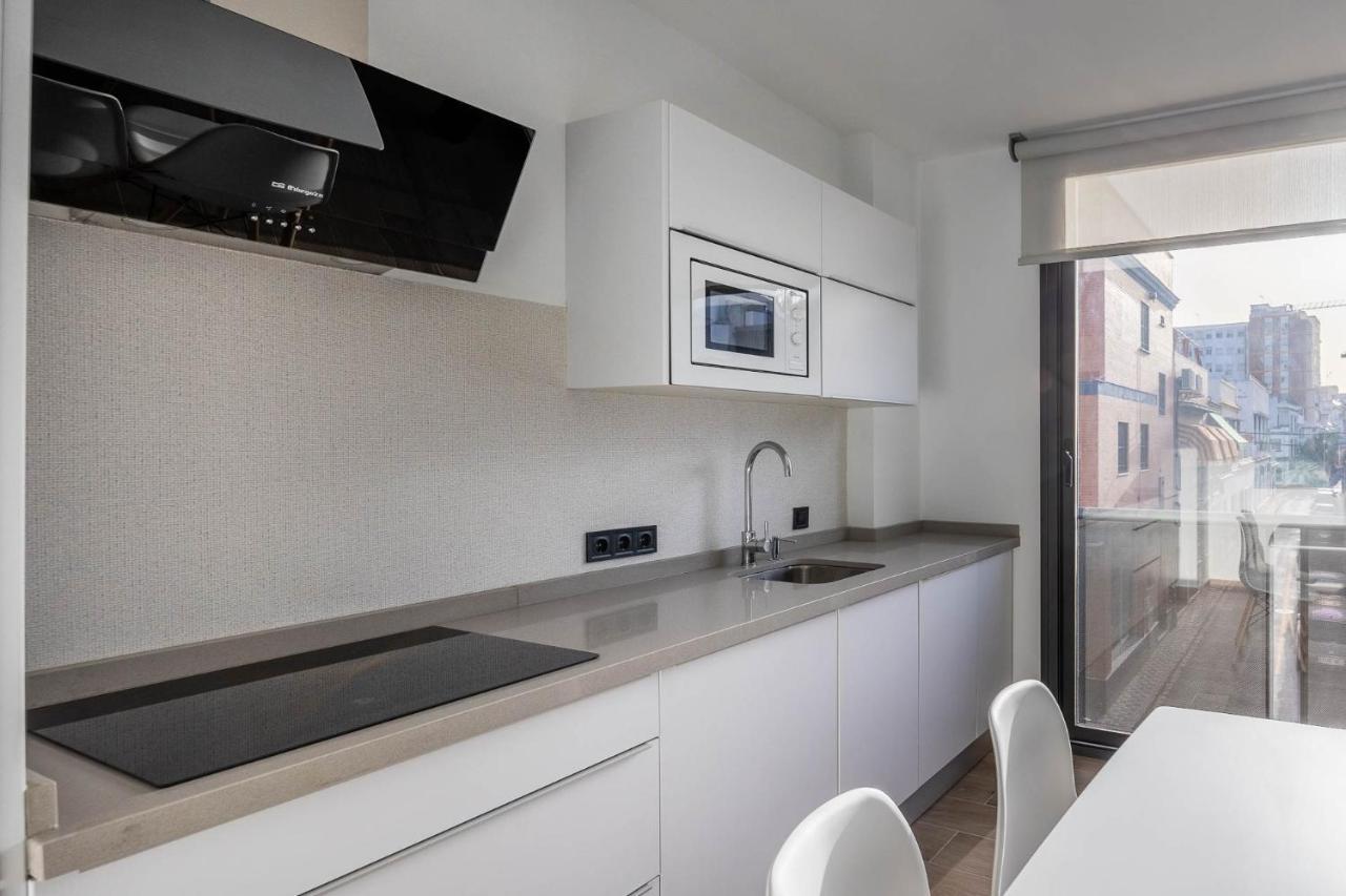 Nervion Suites 1 - Vacacional Sevilla Exterior photo