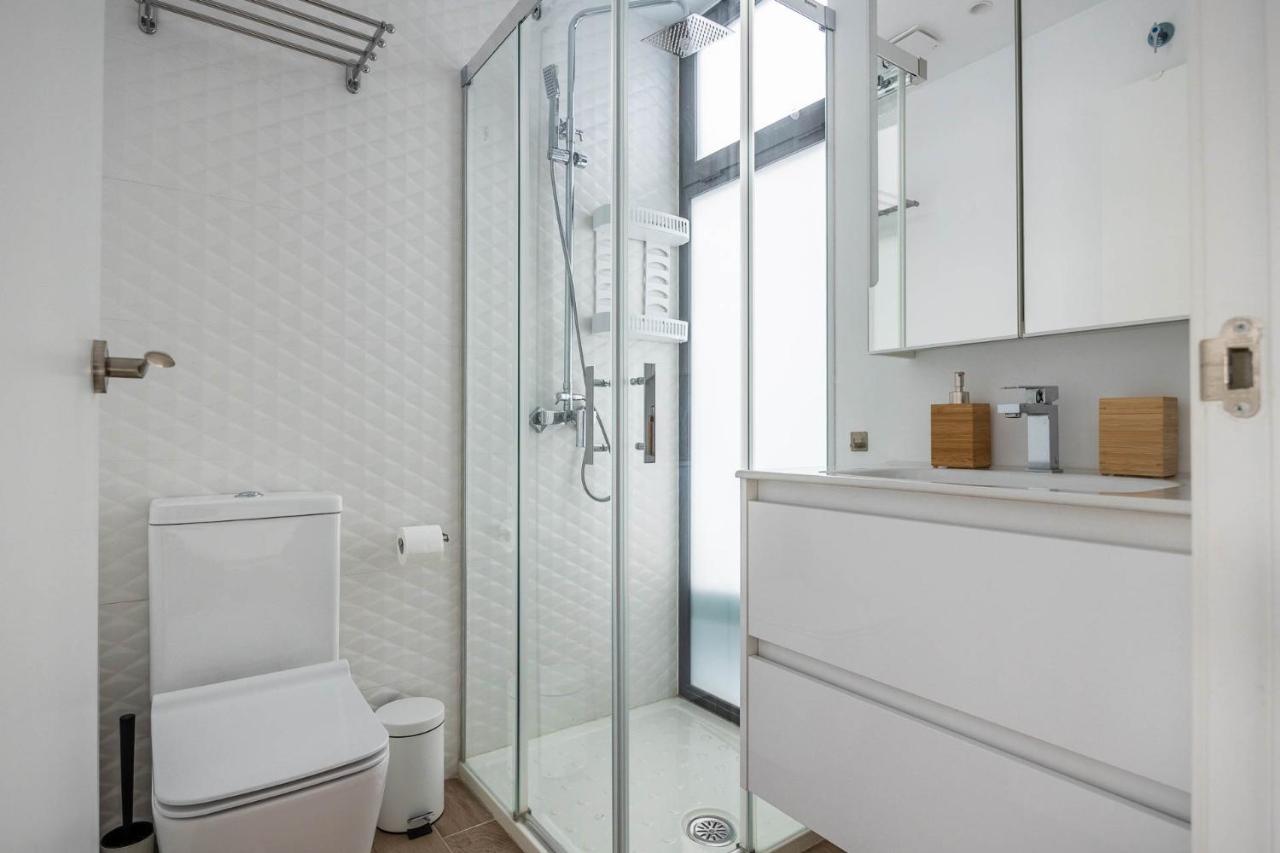 Nervion Suites 1 - Vacacional Sevilla Exterior photo